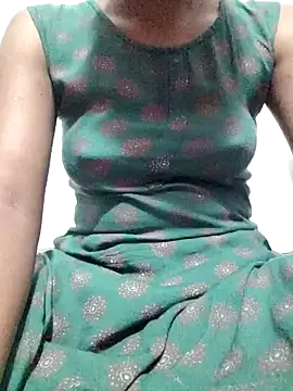 Snapshot of rituporna2004 chatting on January 2025 01:04:02 AM rituporna2004 online show from January 2025 01:04:02 AM