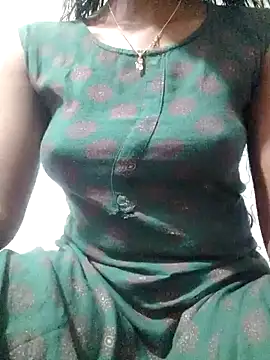 Snapshot of rituporna2004 chatting on February 2025 05:26:02 AM rituporna2004 online show from February 2025 05:26:02 AM