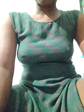 Snapshot of rituporna2004 chatting on November 2025 01:55:02 PM rituporna2004 online show from November 2025 01:55:02 PM