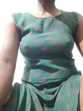 Snapshot of rituporna2004 chatting on November 2025 03:09:02 AM rituporna2004 online show from November 2025 03:09:02 AM