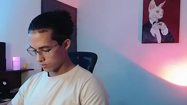 alejo x3 online show from February 2025 07:34:01 AM