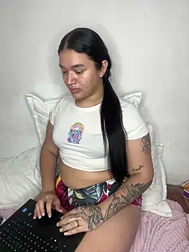 Snapshot of GemaGranadoss chatting on March 2025 05:54:02 AM GemaGranadoss online show from March 2025 05:54:02 AM