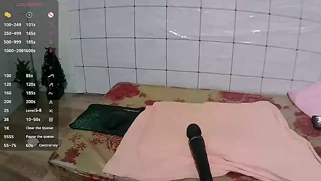 Stumpy Governor online show from October 2025 04:52:01 AM