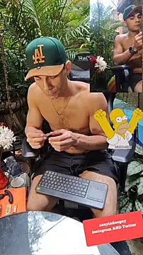 sexyboycolombi4 online show from February 2025 04:45:02 PM