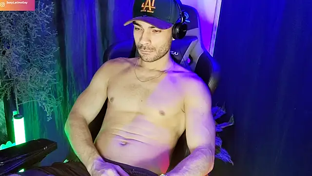 sexyboycolombi4 online show from March 2025 07:57:01 AM