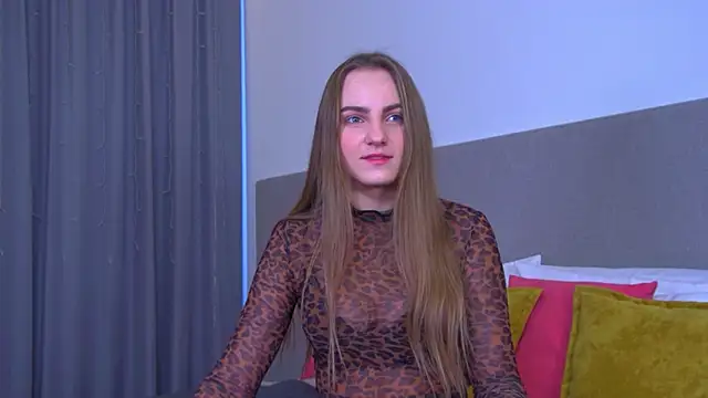 Snapshot of MelissaMelrey chatting on March 2025 07:57:01 AM MelissaMelrey online show from March 2025 07:57:01 AM