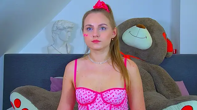 Snapshot of MelissaMelrey chatting on October 2025 08:51:02 AM MelissaMelrey online show from October 2025 08:51:02 AM