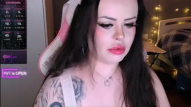 og maddison online show from April 2026 05:42:02 PM