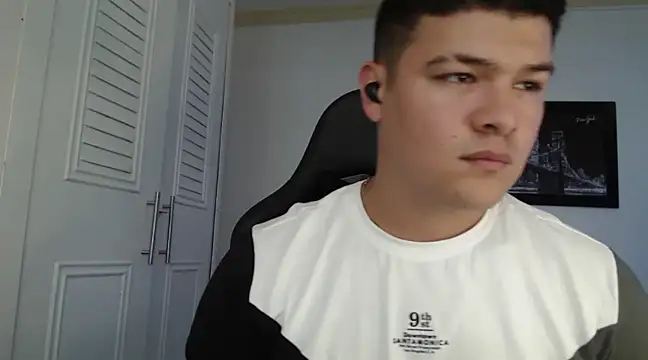 Plug Control online show from January 2025 07:21:01 PM