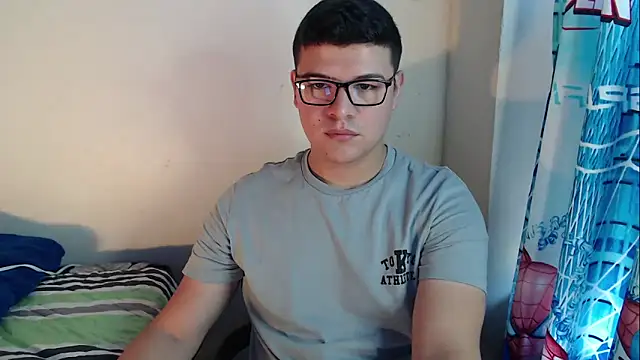 Plug Control online show from October 2025 04:03:02 PM