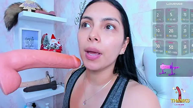 evelinn belen online show from December 2025 09:30:01 PM