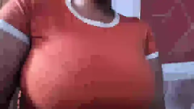 Snapshot of lia_mariana chatting on December 2024 02:15:01 PM lia mariana online show from December 2024 02:15:01 PM