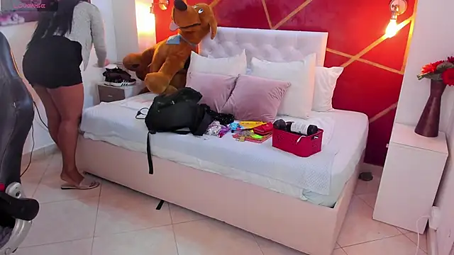 Snapshot of lia_mariana chatting on March 2025 11:06:01 PM lia mariana online show from March 2025 11:06:01 PM