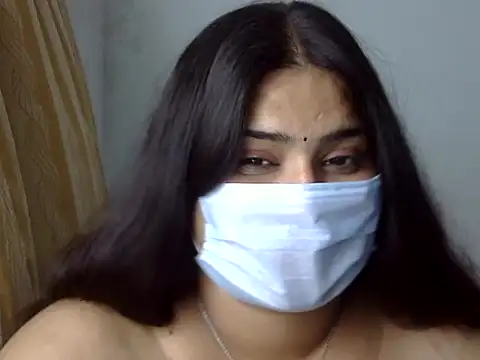 cutelady65 online show from April 2026 06:16:01 PM