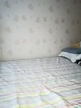 CatFerae online show from February 2025 04:06:01 AM