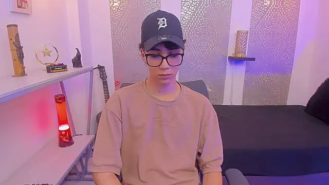 Nikolay Gregori online show from September 2025 04:40:02 AM