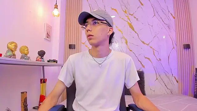 Nikolay Gregori online show from April 2026 04:13:02 AM