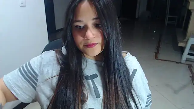 Luciernaga18 online show from January 2025 03:01:01 AM