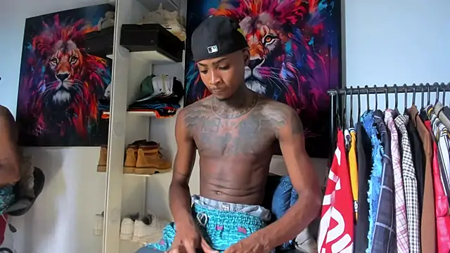 Pantera black 21 online show from October 2025 06:47:01 PM