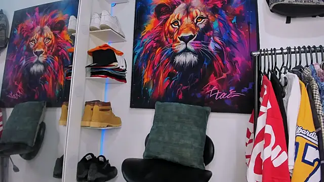 Snapshot of Pantera_black_21 chatting on February 2026 03:44:02 AM Pantera black 21 online show from February 2026 03:44:02 AM