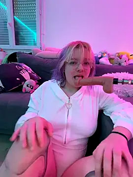 LaskaLeRoomba online show from December 2025 09:58:02 AM