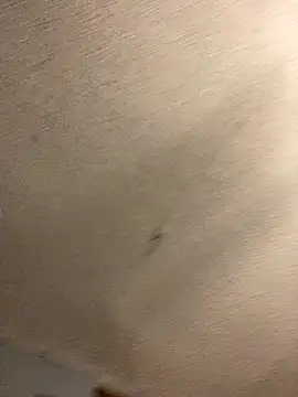 Snapshot of Miguel16i chatting on December 2024 02:01:01 AM Miguel16i online show from December 2024 02:01:01 AM