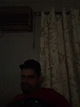 Snapshot of Miguel16i chatting on January 2025 04:52:02 AM Miguel16i online show from January 2025 04:52:02 AM