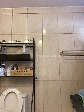 Snapshot of Miguel16i chatting on January 2025 10:06:01 PM Miguel16i online show from January 2025 10:06:01 PM