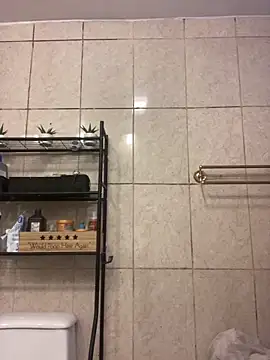 Snapshot of Miguel16i chatting on February 2025 09:38:01 PM Miguel16i online show from February 2025 09:38:01 PM