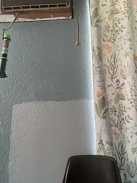 Snapshot of Miguel16i chatting on March 2025 12:48:01 AM Miguel16i online show from March 2025 12:48:01 AM