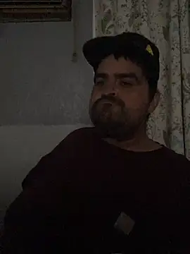 Snapshot of Miguel16i chatting on March 2025 05:55:02 AM Miguel16i online show from March 2025 05:55:02 AM