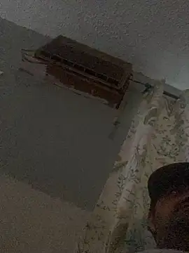 Snapshot of Miguel16i chatting on March 2025 02:05:02 AM Miguel16i online show from March 2025 02:05:02 AM