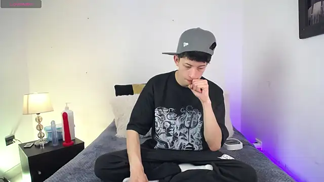 MaikCarver online show from September 2025 01:02:02 PM