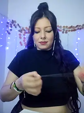 Snapshot of kristal_ktl chatting on November 2025 01:06:01 AM kristal ktl online show from November 2025 01:06:01 AM