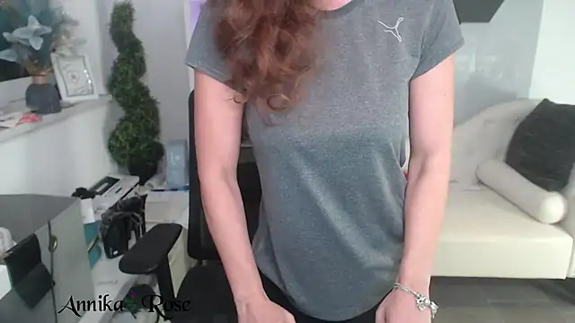 AnnikaRose online show from January 2025 01:12:01 PM