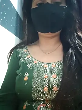 Aishwaryaa 69 online show from February 2025 03:05:01 PM