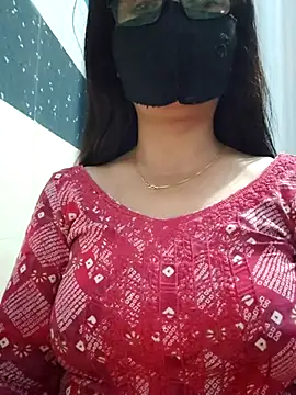 Aishwaryaa 69 online show from March 2025 04:03:02 AM