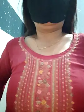 Aishwaryaa 69 online show from March 2025 03:53:02 PM