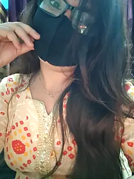 Aishwaryaa 69 online show from September 2025 07:19:02 AM