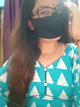 Aishwaryaa 69 online show from October 2025 03:48:01 AM