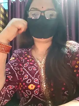 Aishwaryaa 69 online show from October 2025 04:24:02 PM