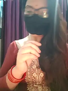 Aishwaryaa 69 online show from November 2025 03:34:02 PM