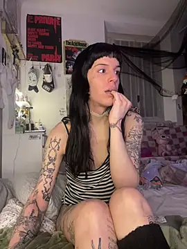 giuli zerozero online show from January 2026 04:23:02 PM