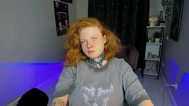 Snapshot of Cassie_xKiss chatting on September 2025 08:14:01 PM Cassie xKiss online show from September 2025 08:14:01 PM