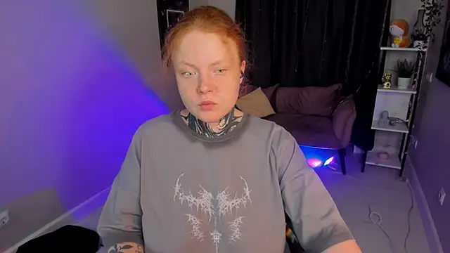 Snapshot of Cassie_xKiss chatting on September 2025 08:25:01 PM Cassie xKiss online show from September 2025 08:25:01 PM