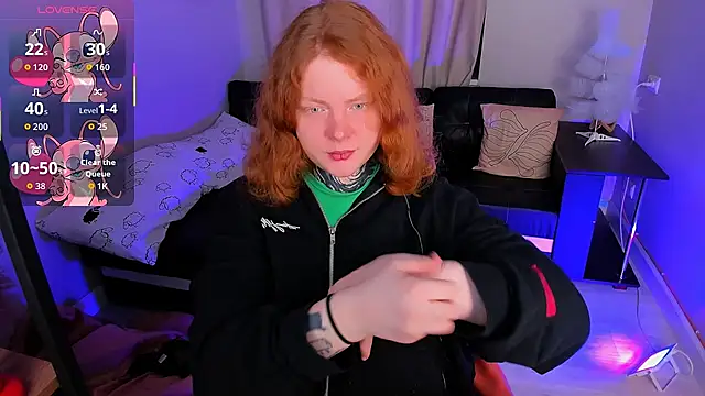 Snapshot of Cassie_xKiss chatting on December 2025 09:11:02 PM Cassie xKiss online show from December 2025 09:11:02 PM