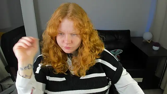 Snapshot of Cassie_xKiss chatting on June 2026 08:23:01 PM Cassie xKiss online show from June 2026 08:23:01 PM