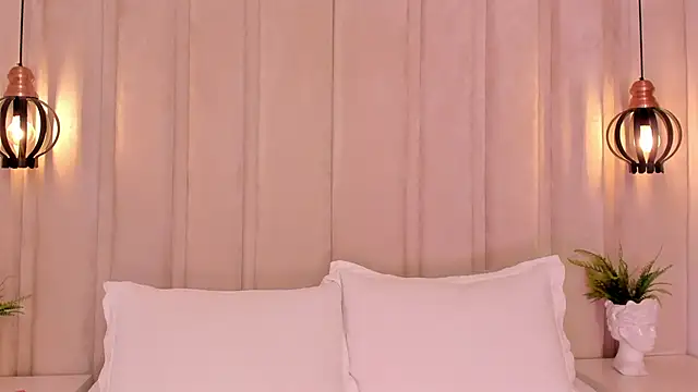 bonniekim  online show from February 2025 02:37:01 PM