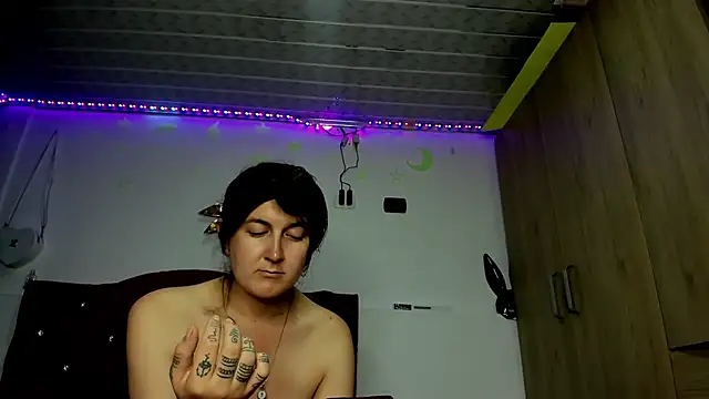 Sweet-Suck69 online show from January 2025 11:20:01 PM