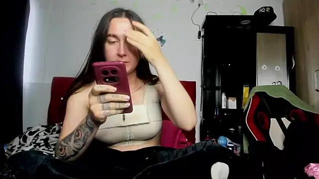 Sweet-Suck69 online show from September 2025 10:24:02 PM